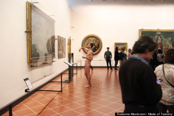 Naked Spanierd in the Uffizi. Photo Susanna Mantovani