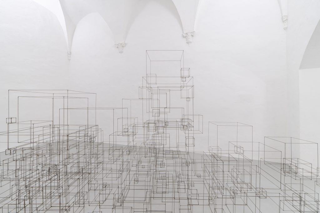 San Gimignano: Waktu Ruang Tubuh Antony Gormley di Galleria Continua