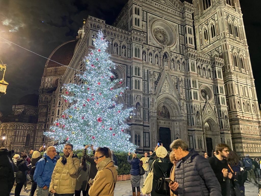 Christmas tree piazza Duomo 2022