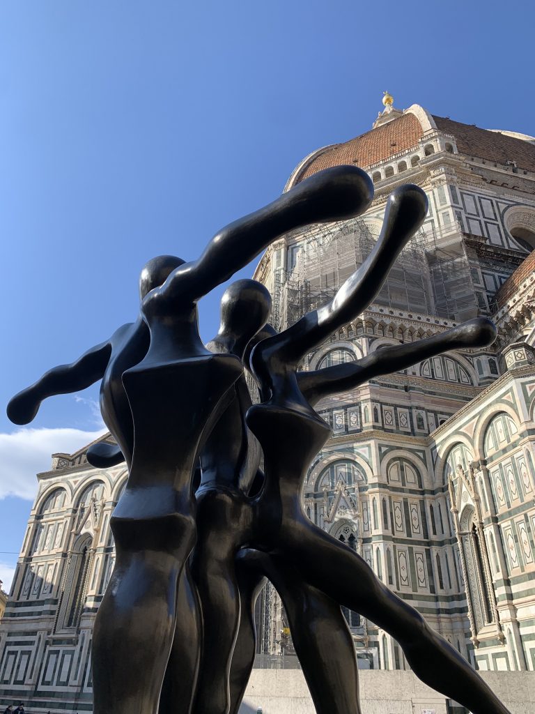 Sauro Cavallini’s statue Multiple Balle